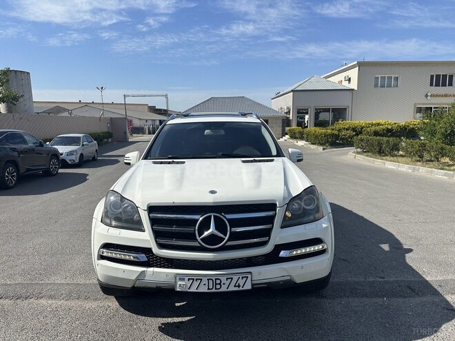 Mercedes GL 550 2009, 21,753 km - 5.5 l - Bakı