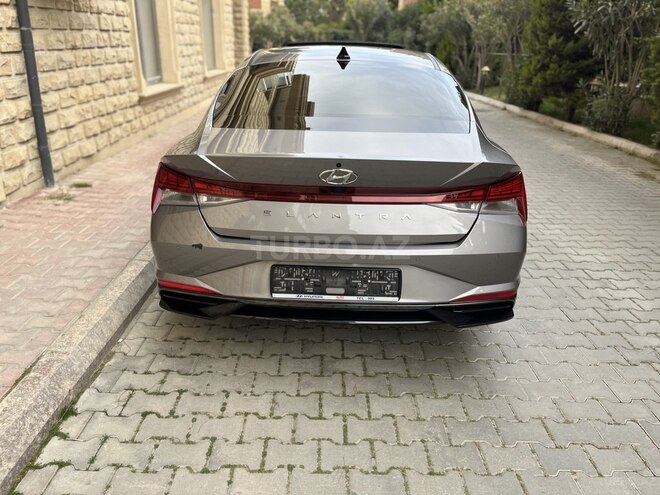 Hyundai Elantra 2022, 39,000 km - 1.6 л - Bakı