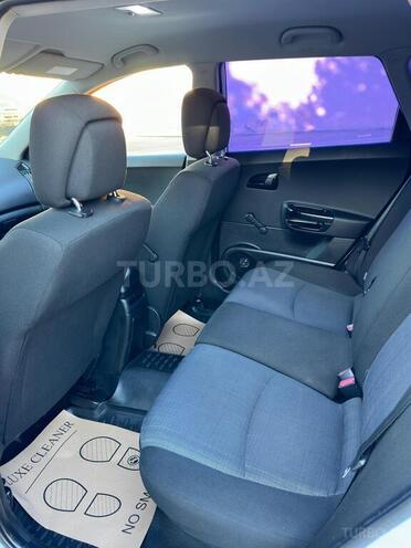 Kia  2010, 350,000 km - 1.4 l - Şirvan