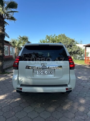 Toyota Land Cruiser Prado 2011, 200,000 km - 2.7 l - Masallı