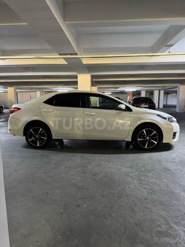 Toyota Corolla 2013, 128,000 km - 1.6 l - Bakı