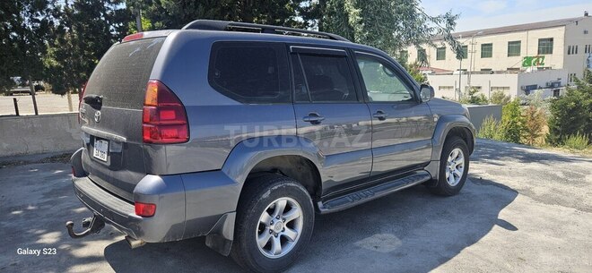 Toyota Land Cruiser Prado 2004, 318,999 km - 3.0 l - Bakı