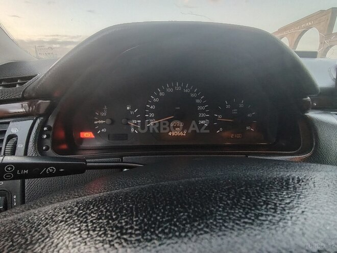 Mercedes E 220 d 1999, 490,662 km - 2.2 л - Bərdə