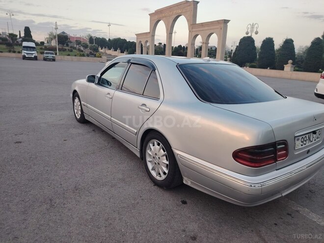Mercedes E 220 d 1999, 490,662 km - 2.2 л - Bərdə