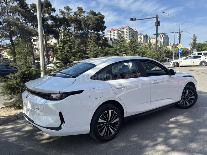 Changan Qiyuan A05 2024, 0 km - 1.5 l - Bakı