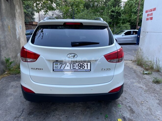 Hyundai ix35 2011, 108,000 km - 2.0 l - Bakı
