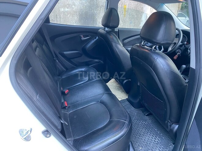 Hyundai ix35 2011, 108,000 km - 2.0 l - Bakı