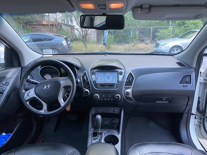 Hyundai ix35 2011, 108,000 km - 2.0 l - Bakı