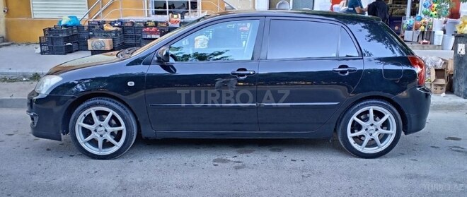 Toyota Corolla 2006, 200,000 km - 1.4 l - Bakı