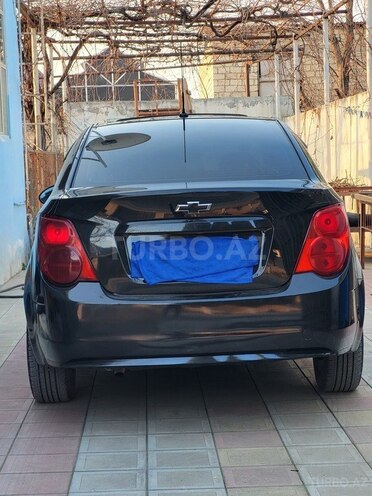 Chevrolet Aveo-6