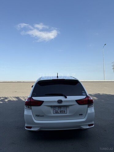 Toyota Corolla Fielder 2017, 117,000 km - 1.5 л - Bərdə