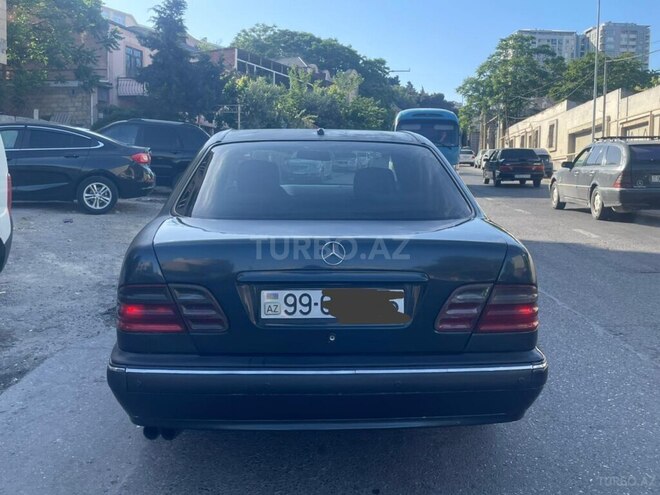 Mercedes E 270 1999, 350,000 km - 2.7 l - Bakı