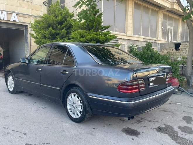 Mercedes E 270 1999, 350,000 km - 2.7 l - Bakı