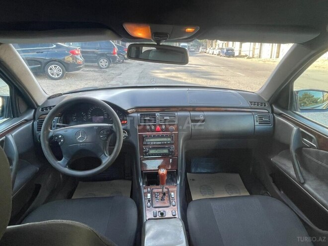 Mercedes E 270 1999, 350,000 km - 2.7 l - Bakı