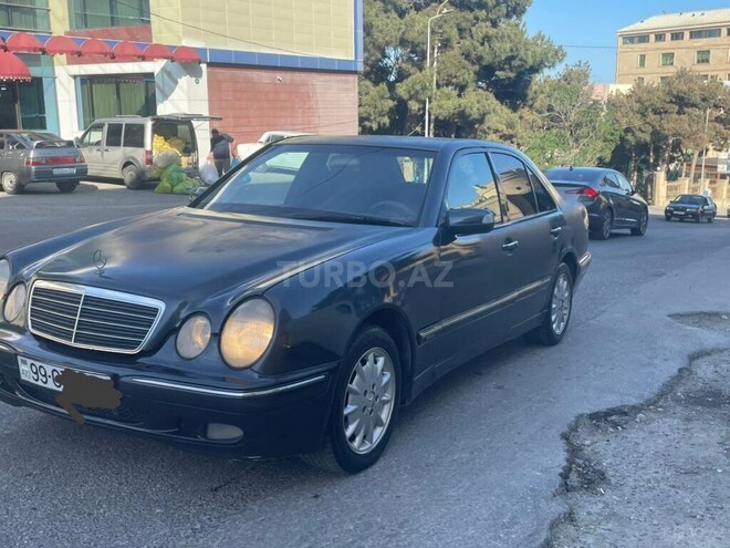 Mercedes E 270 1999, 350,000 km - 2.7 l - Bakı