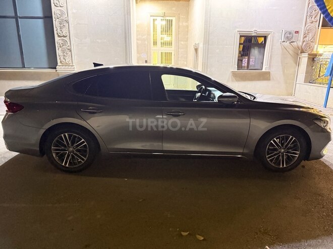 Hyundai Grandeur-7
