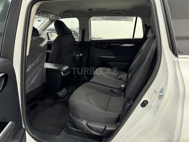 Toyota Highlander-10
