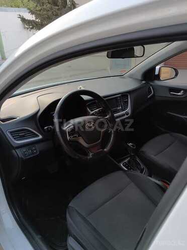 Hyundai Accent 2018, 14,900 km - 1.4 л - Bakı