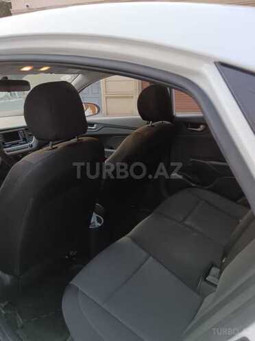 Hyundai Accent 2018, 14,900 km - 1.4 л - Bakı