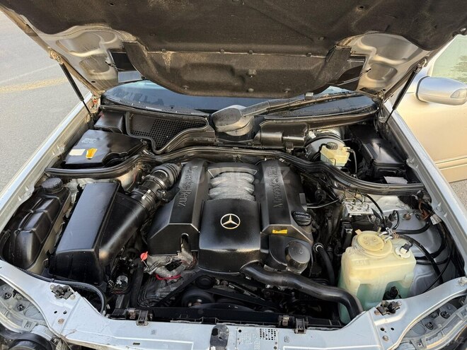 Mercedes E 240 1998, 325,000 km - 2.4 l - Mingəçevir