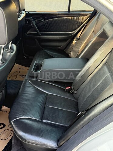 Mercedes E 240 1998, 325,000 km - 2.4 l - Mingəçevir