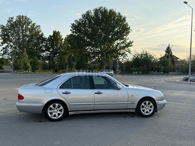 Mercedes E 240 1998, 325,000 km - 2.4 l - Mingəçevir