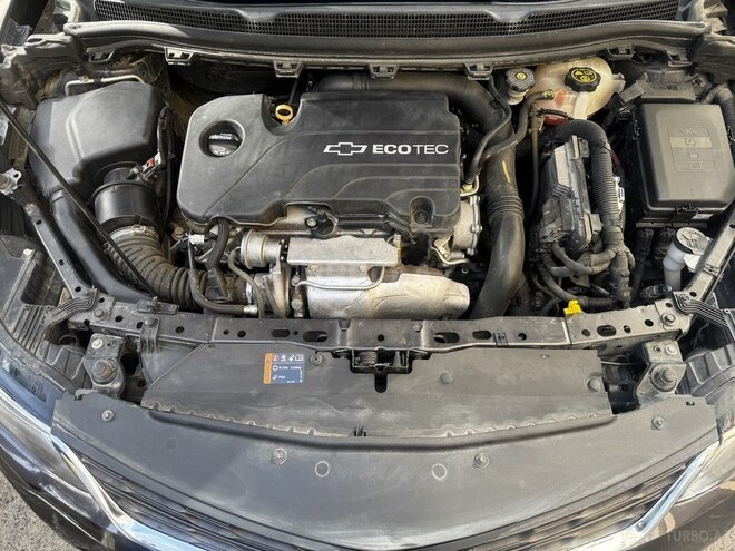 Chevrolet Cruze-8