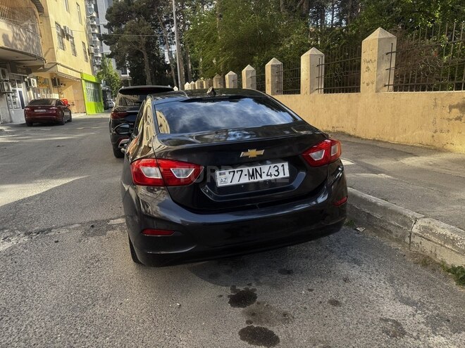 Chevrolet Cruze-4