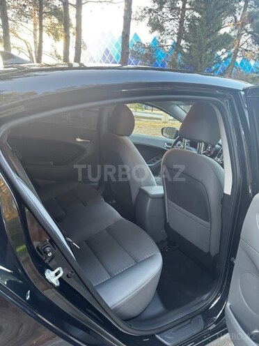 Kia Forte 2018, 128,748 km - 2.0 l - Bakı