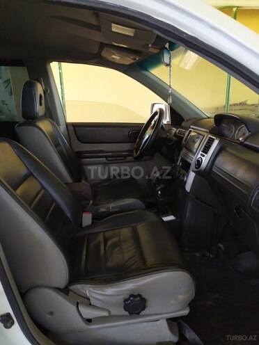 Nissan X-Trail 2004, 305,000 km - 2.5 l - Bakı