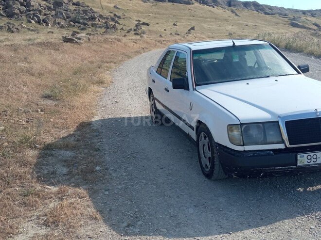 Mercedes E 250 1989, 500,000 km - 0.3 l - Bakı