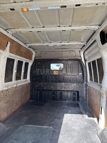 Ford Transit-19