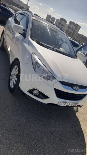Hyundai ix35 2010, 182,000 km - 2.4 л - Bakı