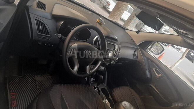 Hyundai ix35 2010, 182,000 km - 2.4 л - Bakı