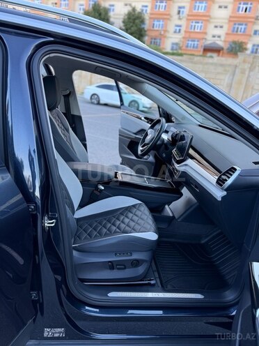 Volkswagen ID.6 Crozz 2023, 30,000 km - 0.0 l - Bakı