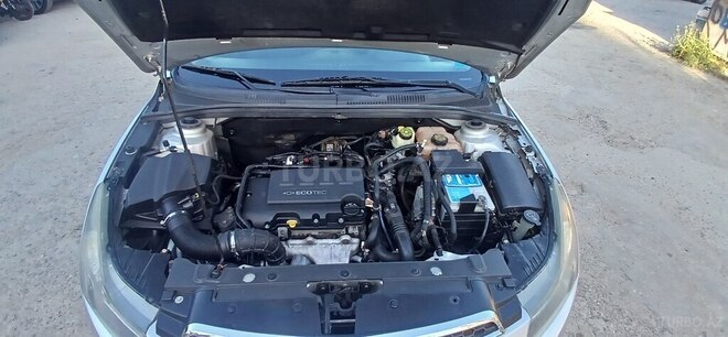 Chevrolet Cruze 2010, 242,915 km - 1.4 л - Bakı