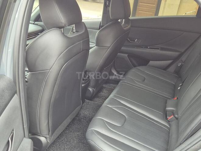 Hyundai Elantra 2022, 20,200 km - 2.0 l - Bakı