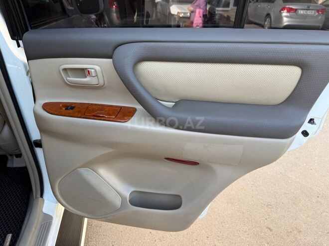 Toyota Land Cruiser 2006, 320,158 km - 4.7 l - Oğuz