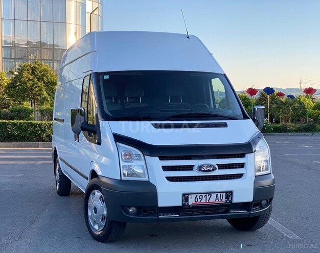 Ford Transit-1