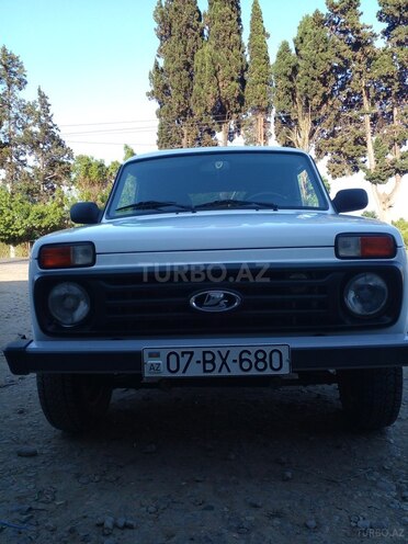 LADA (VAZ) Niva 2015, 488,000 km - 1.7 l - Astara