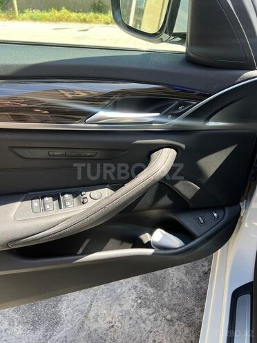BMW 530e 2018, 139,000 km - 2.0 л - Bakı