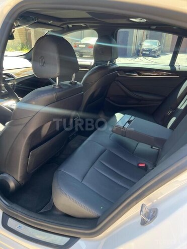 BMW 530e 2018, 139,000 km - 2.0 л - Bakı