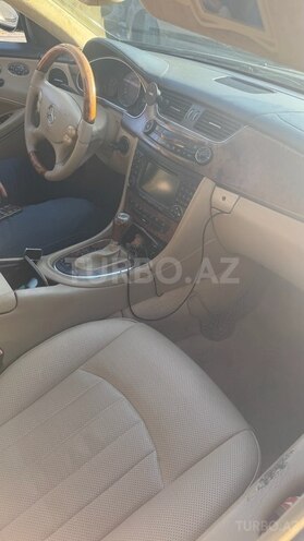 Mercedes  2006, 289,000 km - 5.0 l - Bakı