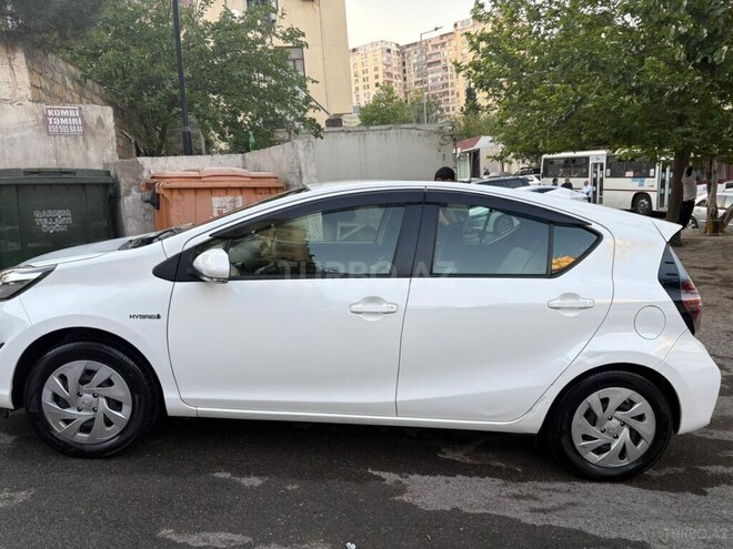 Toyota Aqua 2019, 144,215 km - 1.5 l - Bakı