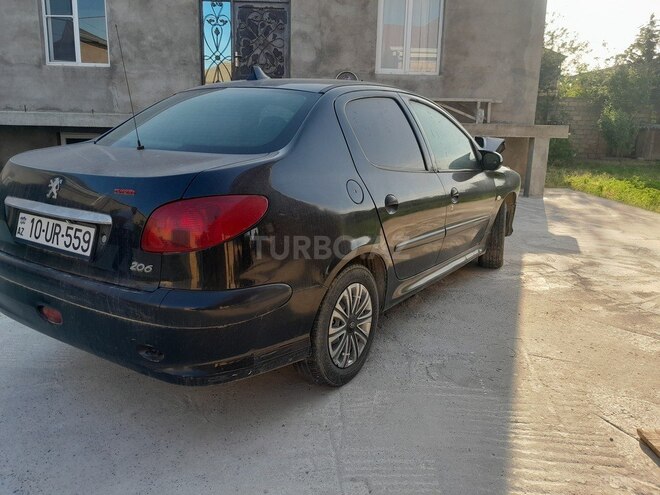 Peugeot 206 2006, 200,000 km - 1.4 l - Bakı