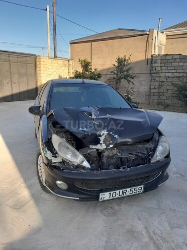 Peugeot 206 2006, 200,000 km - 1.4 l - Bakı