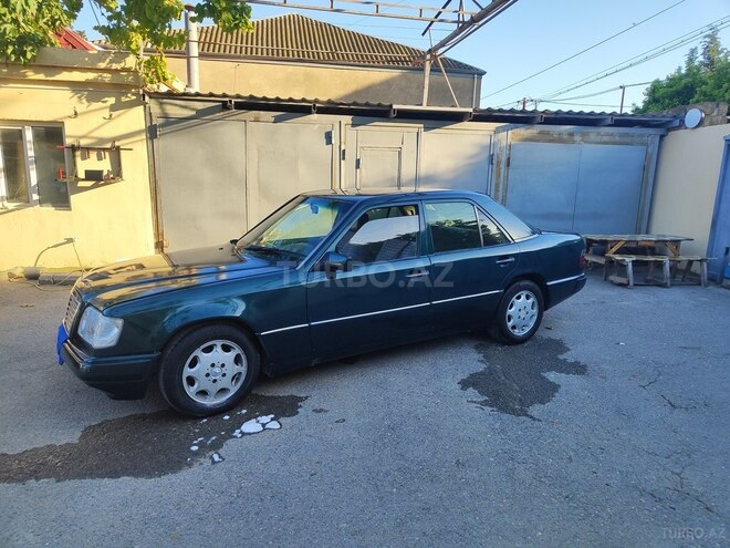 Mercedes E 250 1995, 250,000 km - 2.5 л - Bakı