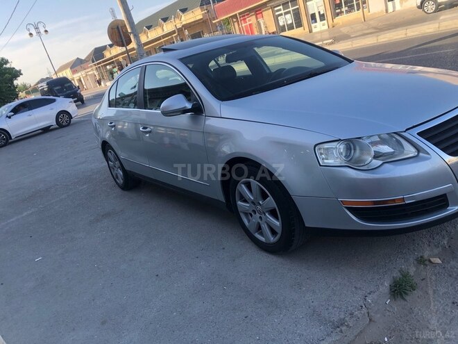 Volkswagen Passat 2005, 235,870 km - 2.0 l - Bakı