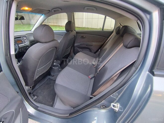 Kia Rio 2009, 256,000 km - 1.4 l - Bakı