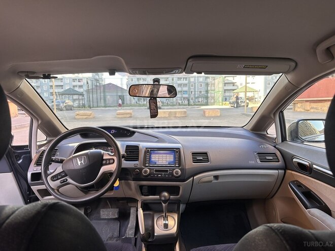 Honda Civic 2007, 300,500 km - 1.3 л - Bakı